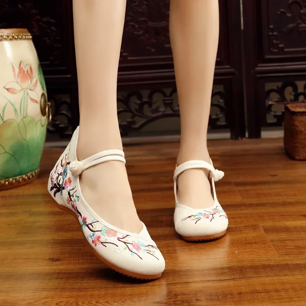 Casual Shoes for Women Fashion Vintage Elegant Ethnic Style Embroidery Streetwear Chinese Style Women's Shoes Summer New - Image 2