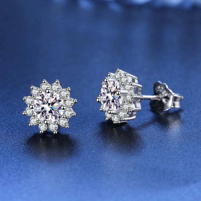 New Fashion Fine Round Zircon Sunflower Stud Earrings Women Jewelry Gift 925 Sterling Silver Wedding Crystal Snowflake Ear Stud - Image 4