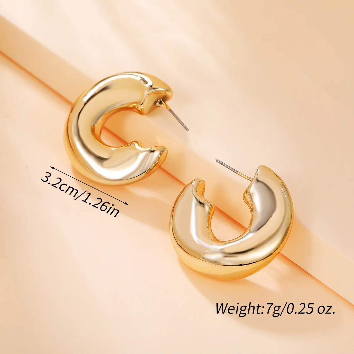 Retro Twist Metal Drop Earrings for Women European Irregular Geometry C Shape Water Droplet Dangle Earrings Party Jewelry Gift - Image 4