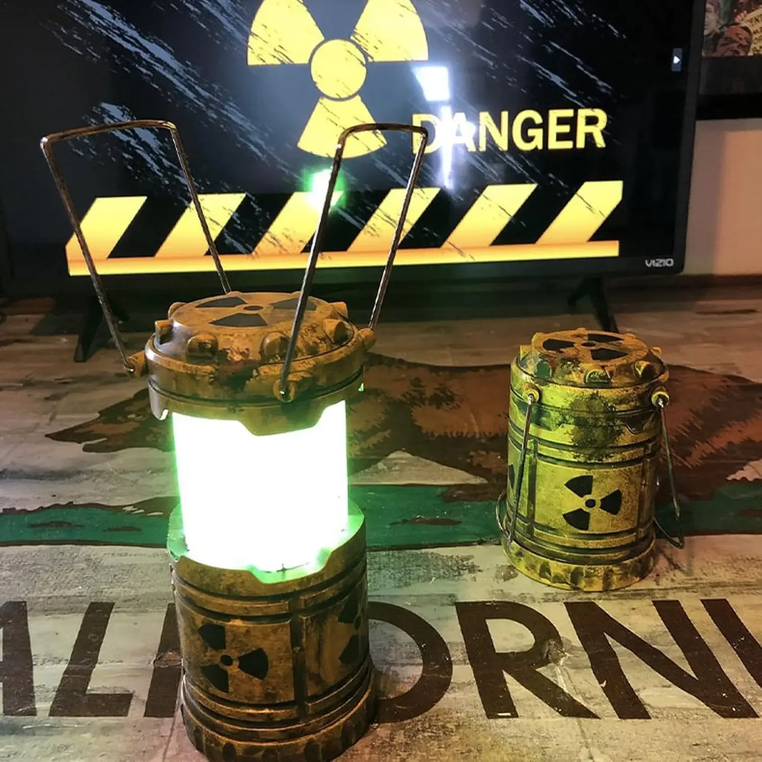 Mini Simulation Nuclear Reactor Night Light Gift Handheld Camping Light Halloween Gift Glowing Lantern Home Decor Party Prop - Image 2