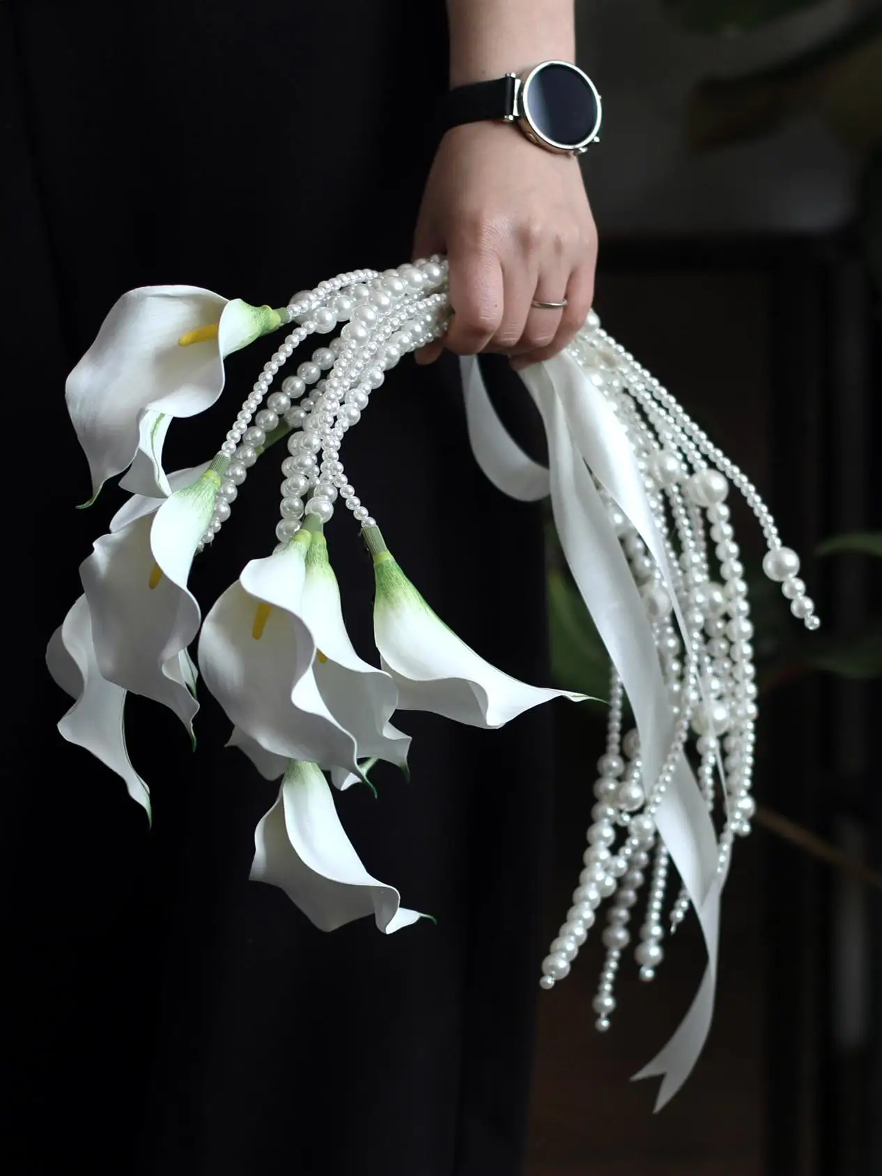 Wedding License Pearl Handheld Flower White Horsefoot Lily Aroid Simulation Handbag Photography Props Simple Style Handheld - Image 2